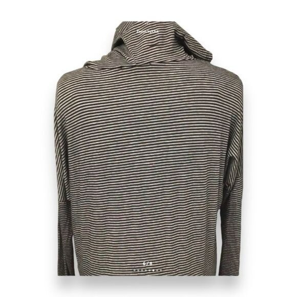 French Pastry Women’s Drawstring Lightweight Graphic Hoodie, Black, size M - Picture 5 of 7